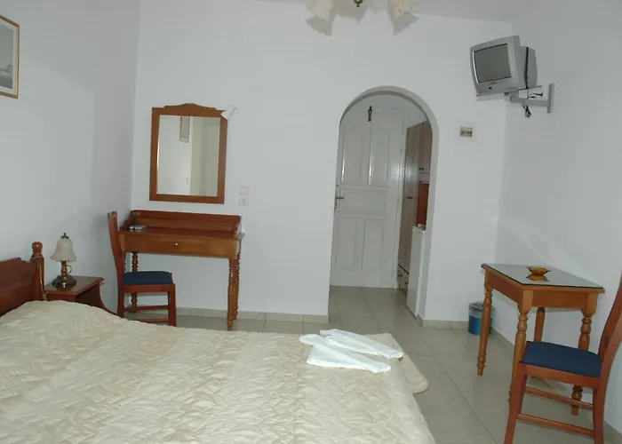 Filoxenia ホテル アイージャリ