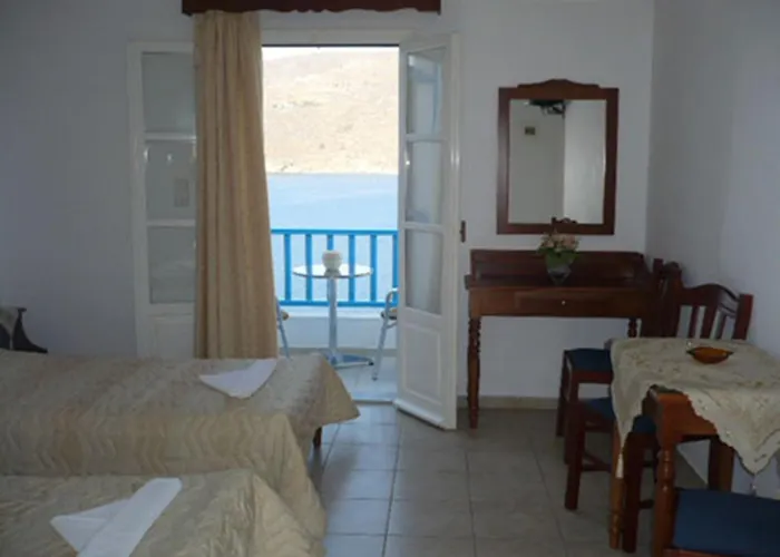 ホテル Filoxenia 2*